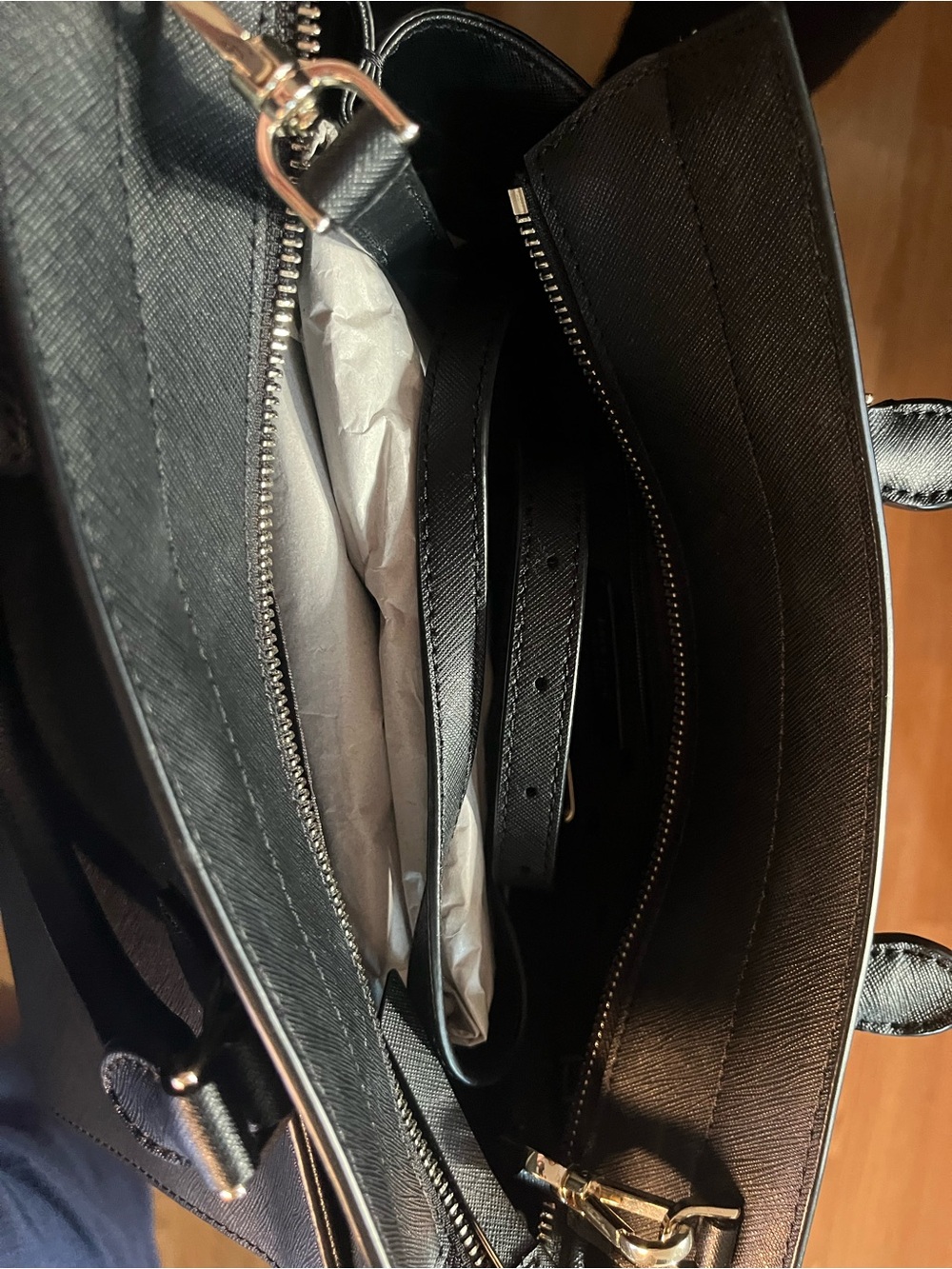 kate spade black leather satchel - Picture 2 of 2